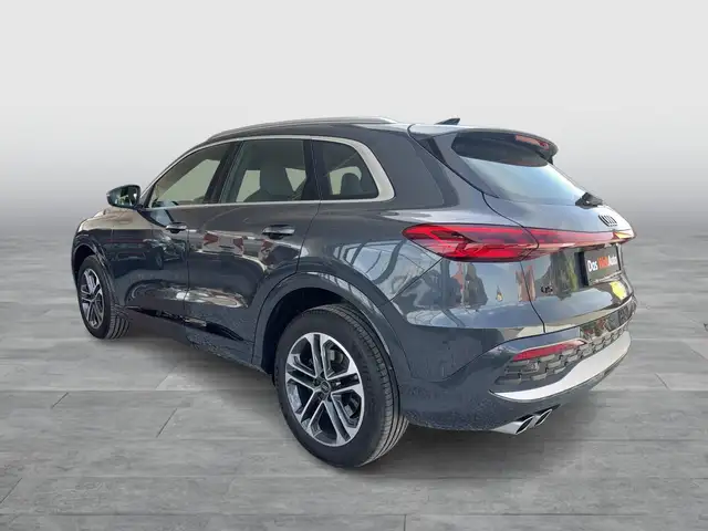 Audi Q5 SUV TDI quattro 150 kW Ansicht 3