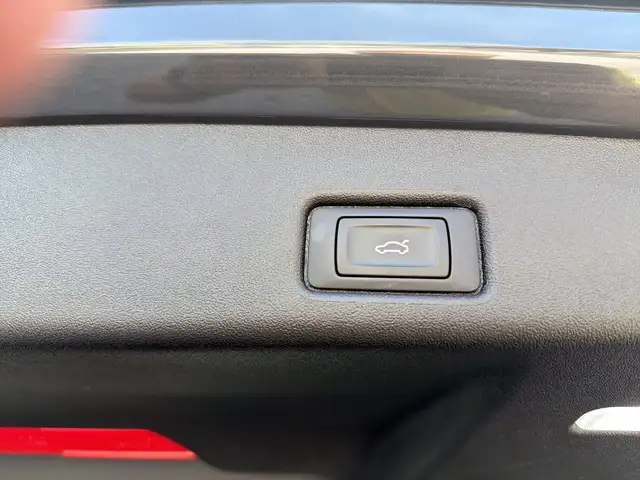 Audi Q5 SUV TDI quattro 150 kW Ansicht 14