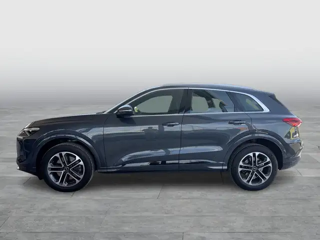 Audi Q5 SUV TDI quattro 150 kW Ansicht 2