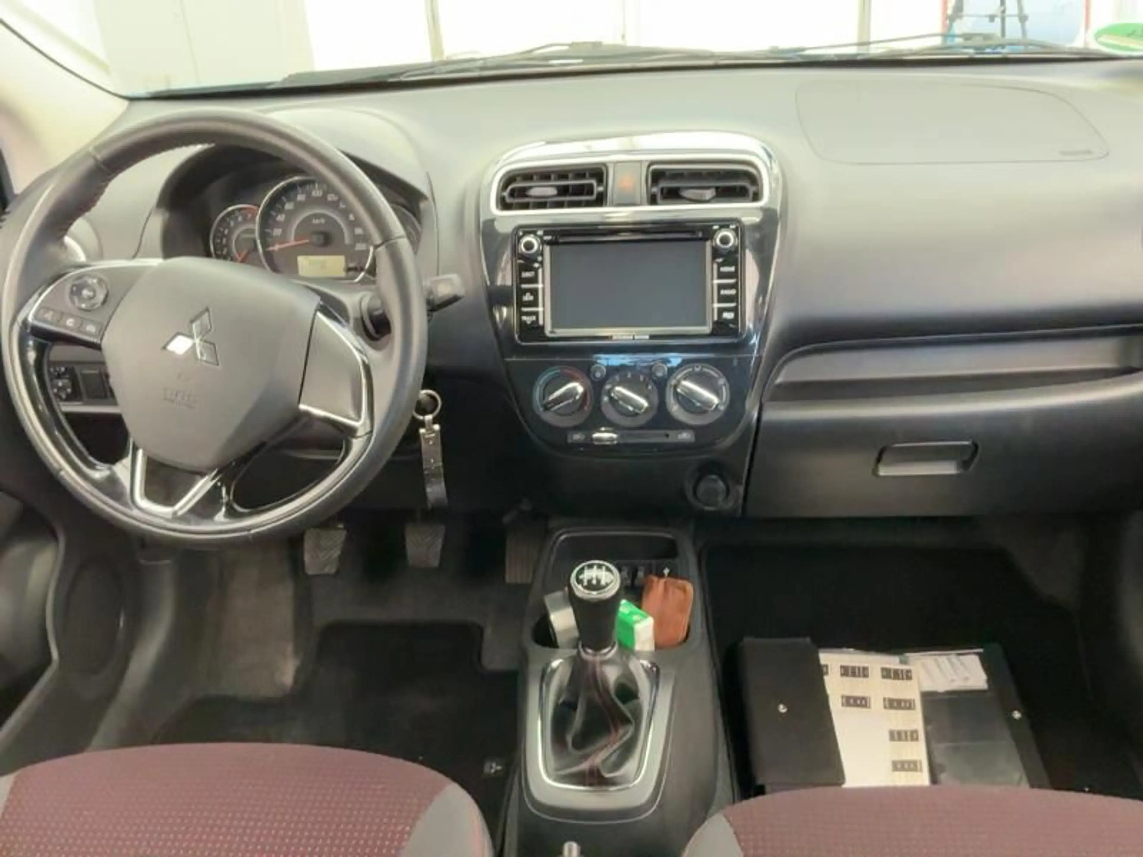 Mitsubishi Space Star 1.2 Edition 100+ *Allwetter*Navi* — photo 8