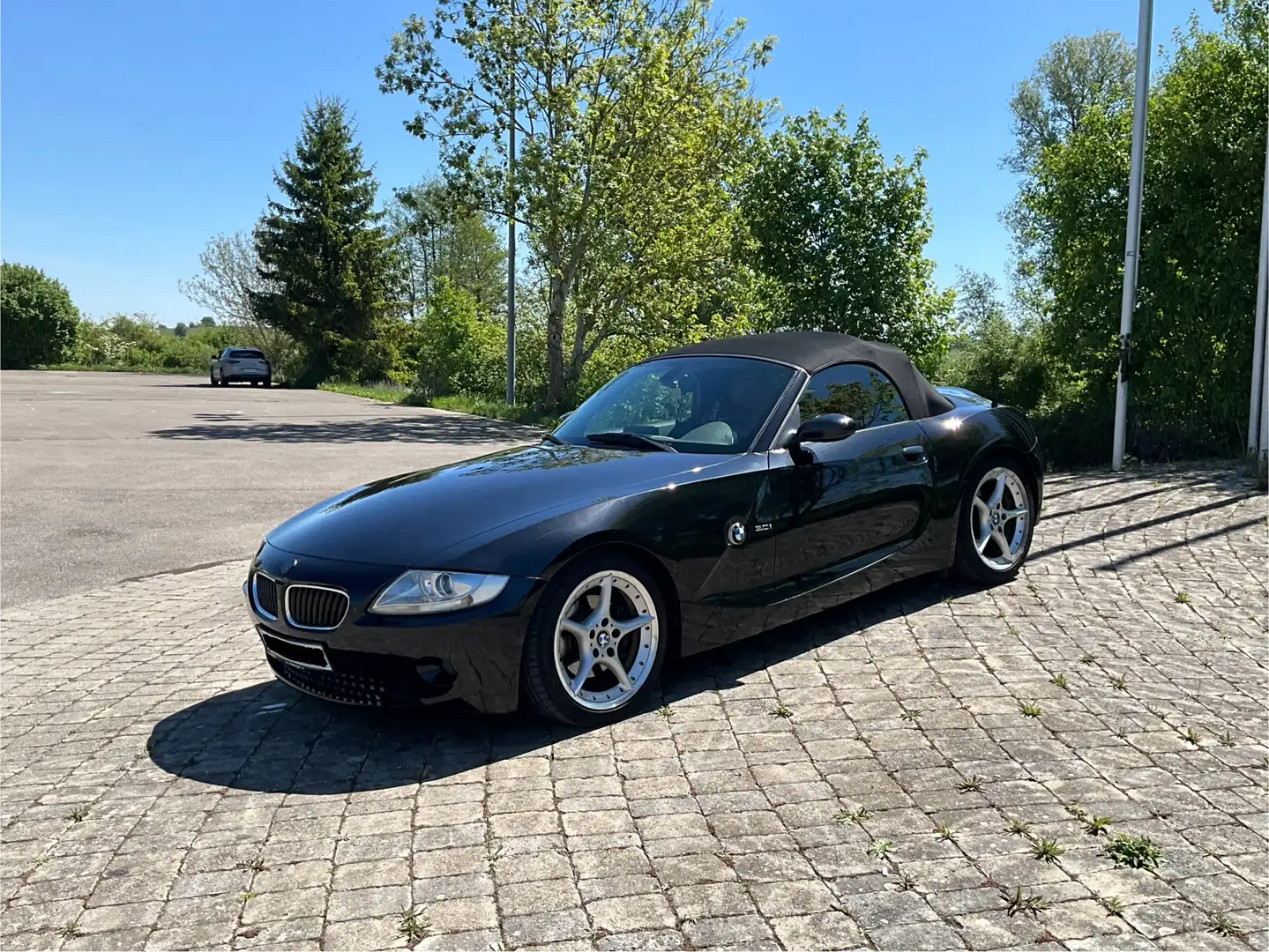 BMW Z4 3.0i *TÜF NEU* Hardtop, M-Sitze mit Memory Negro - 1
