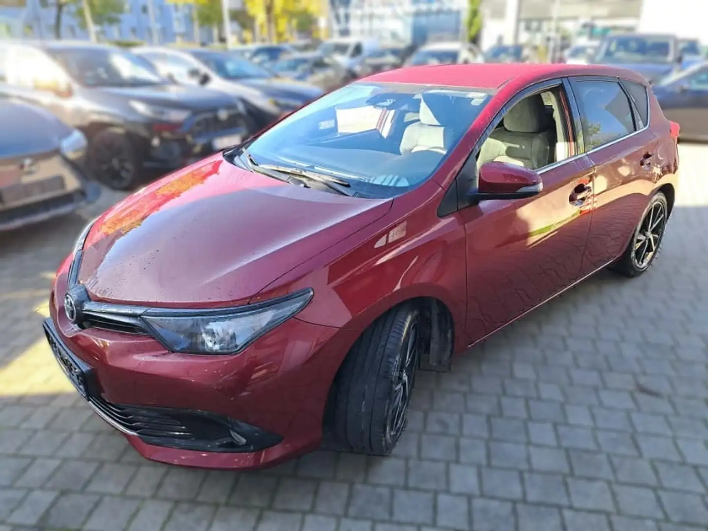 Toyota Auris 1.2 Turbo Team D Facelift Fernlichtass. LM Rouge - 1