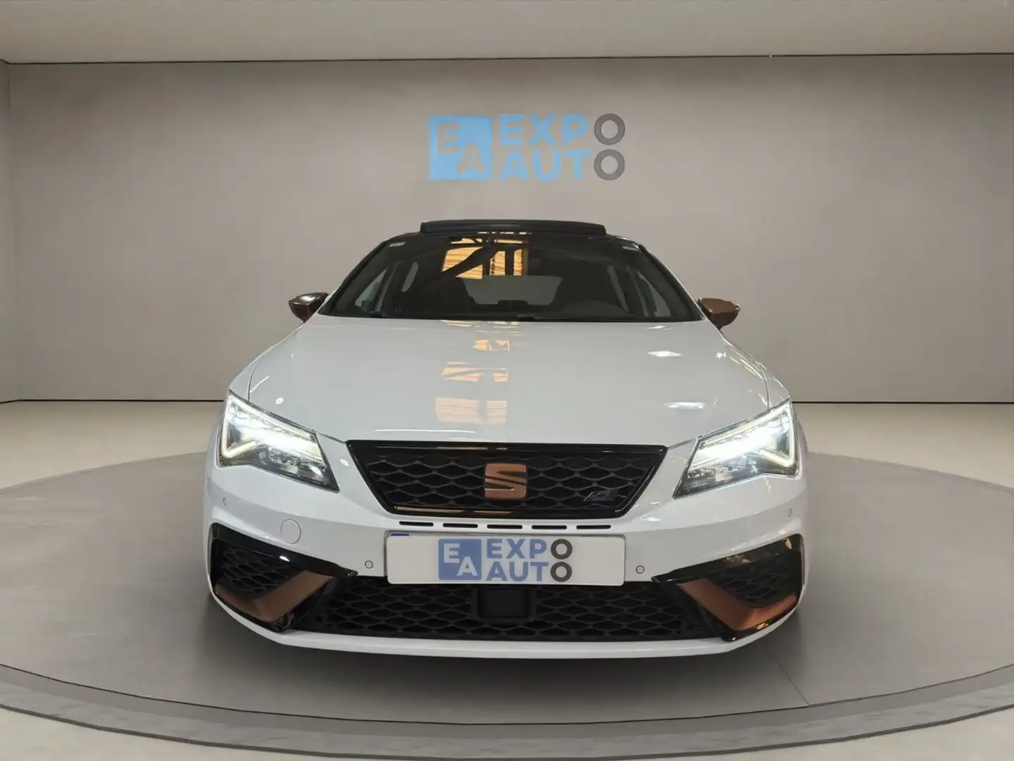SEAT Leon ST 2.0 TSI S&S Cupra DSG 300 Blanc - 2