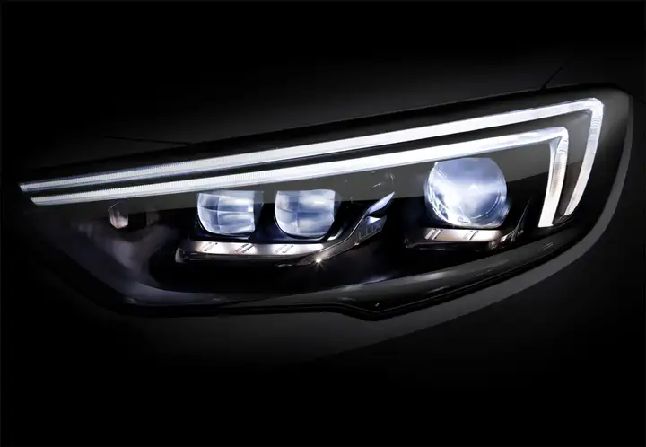 Opel Insignia ST - INNOVATION 1.6 CDTI S/S 2020, foto 9