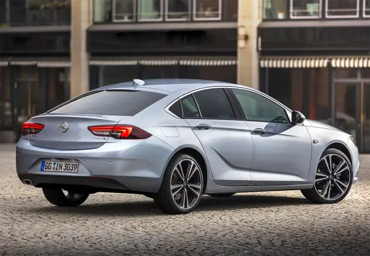Opel Insignia ST - INNOVATION 1.6 CDTI S/S 2020, foto 22
