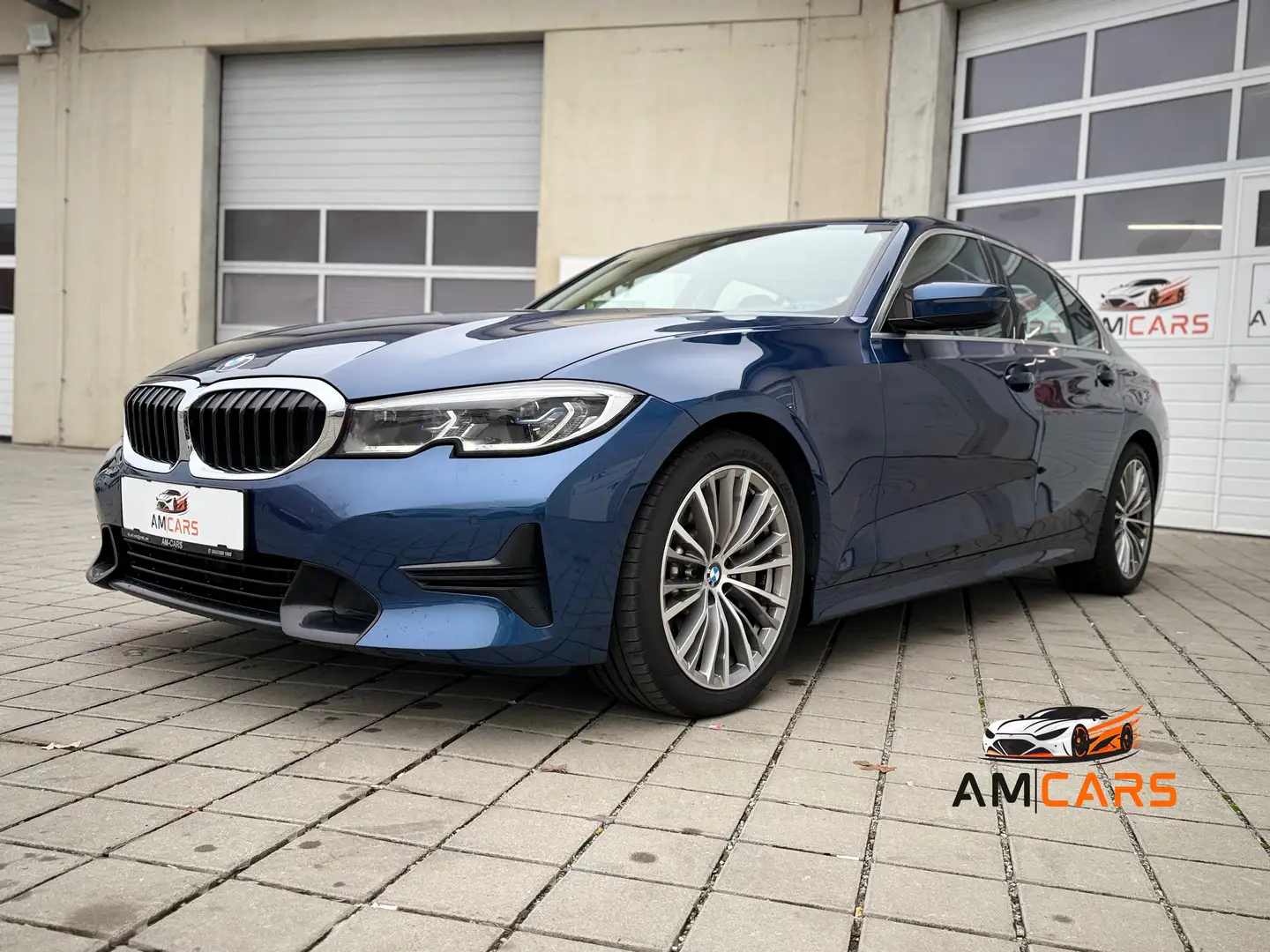 BMW 330 330d 48 V Aut. *LASER*M-FAHRWERK*M-LENKRAD* Blau - 1
