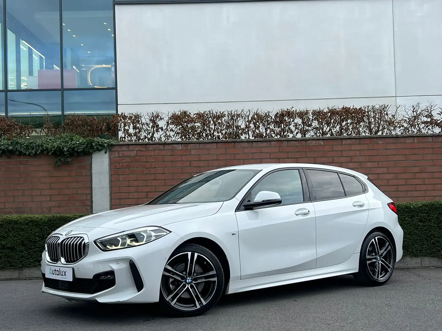 BMW 118 2023 - AUTOMATIQUE - HARMAN KARDON - PACK M Blanc - 1