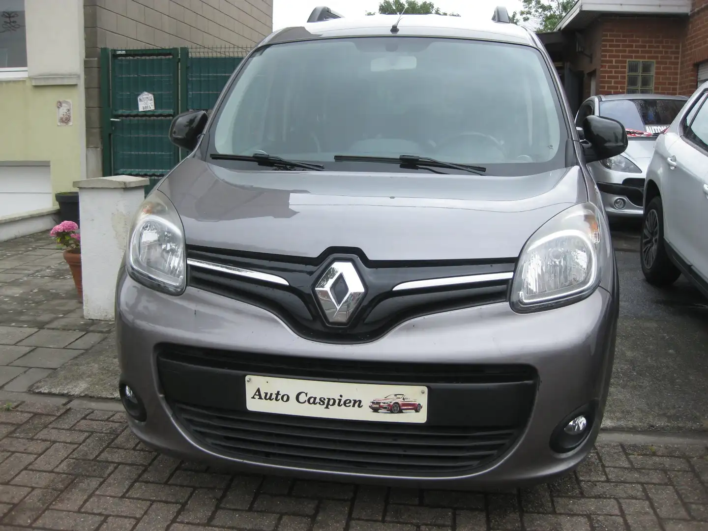 Renault Kangoo 1.5 dCi Clim Nouvelle courroie Garantie 1 an Gris - 1