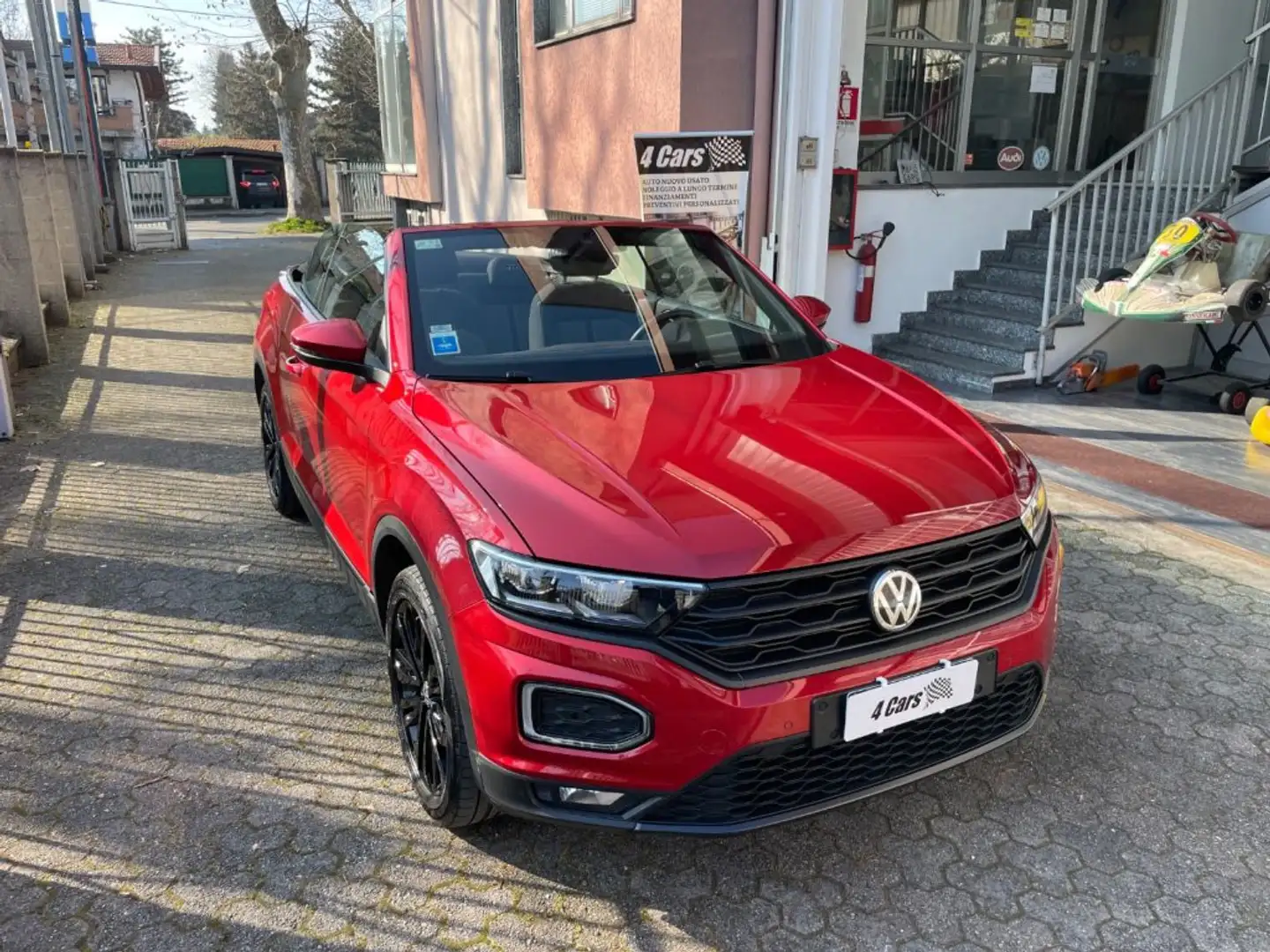 Volkswagen T-Roc Cabriolet 1.5 TSI ACT DSG Style Gancio traino Rot - 1