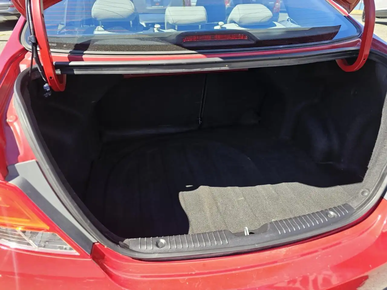 Hyundai ACCENT photo Hyundai ACCENT