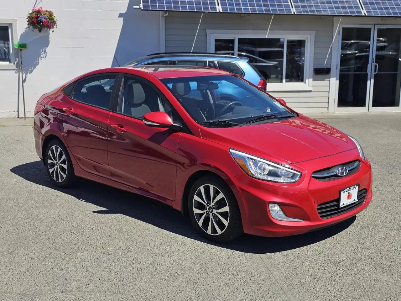 Hyundai ACCENT photo Hyundai ACCENT