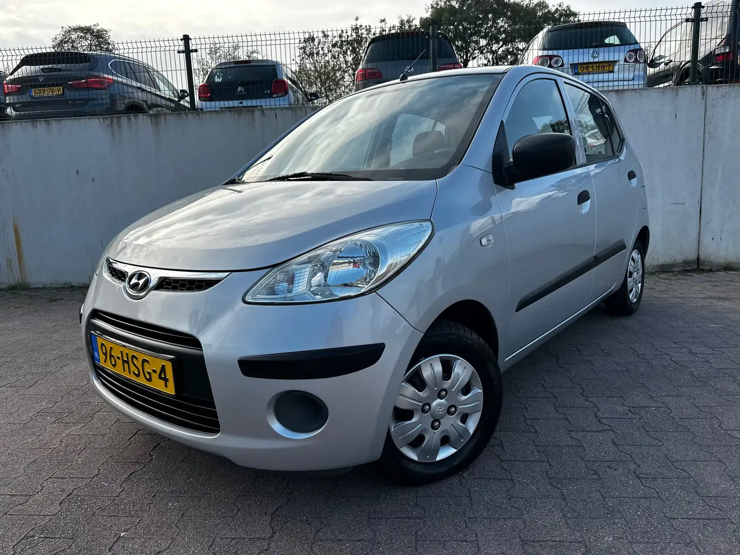 Hyundai i10 1.1 Active Cool/AIRCO/NIEUWE APK AFLEVERING/2DE EI Gris - 2