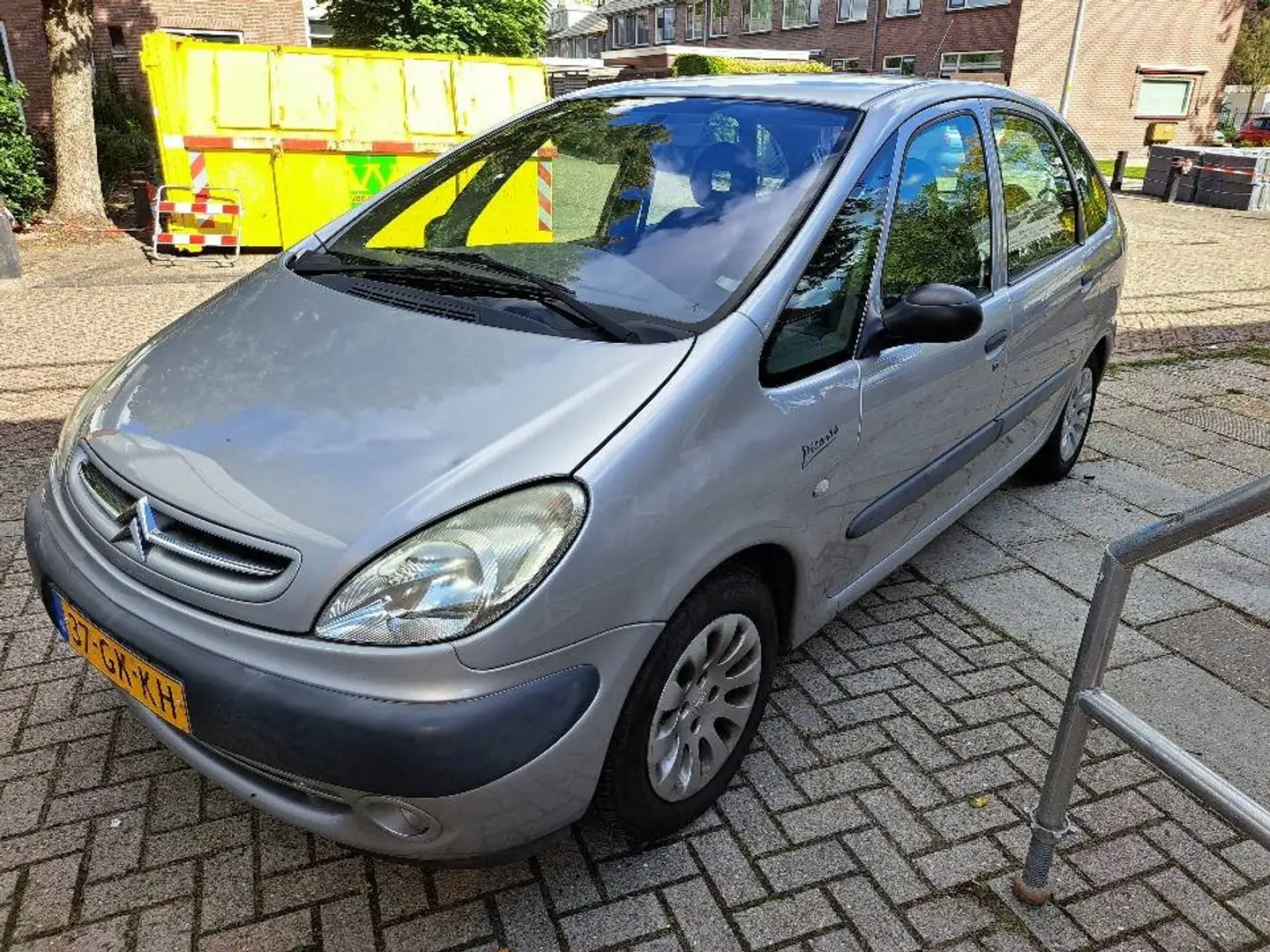 Citroen Xsara Picasso Xsara Picasso 1.8i-16V Grijs - 2