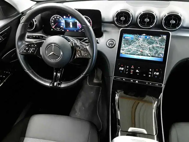Mercedes-Benz C-Class view 10
