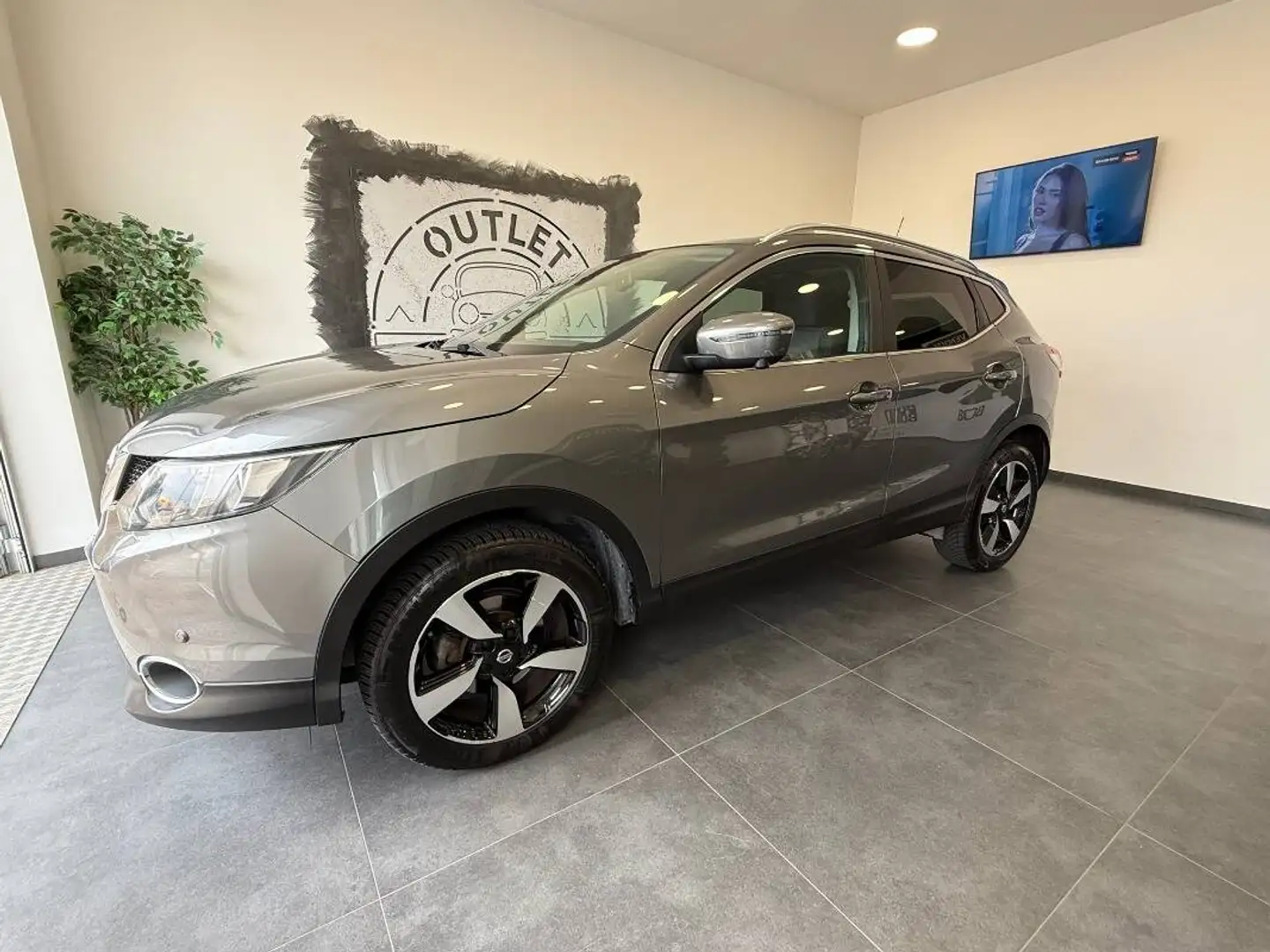 Nissan Qashqai 1.5 dci Tekna 110cv Grigio - 2