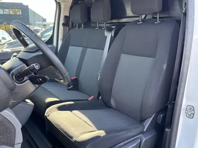 Citroen Jumpy view 11