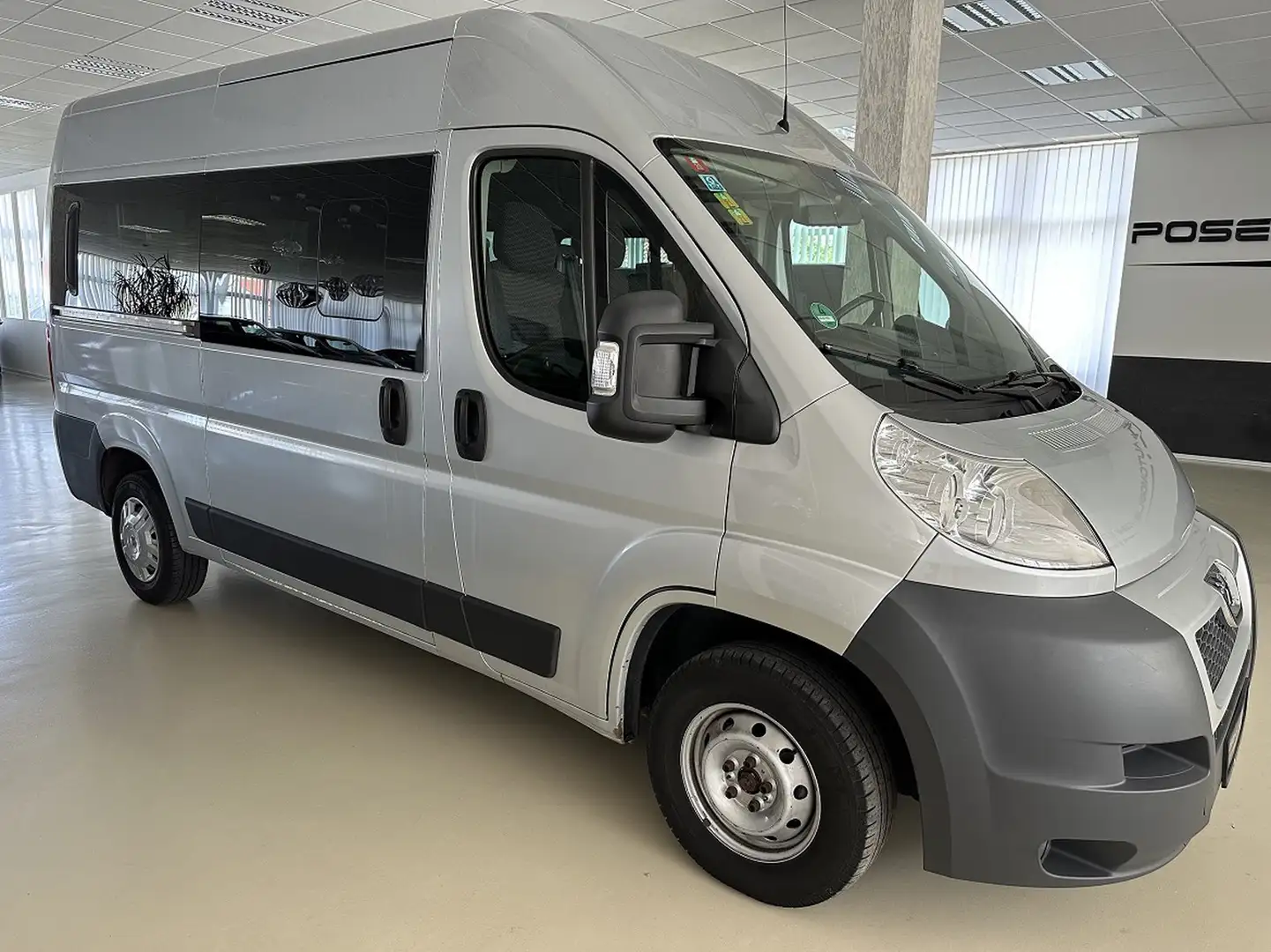 Peugeot Boxer 2.2 HDI L2H2 9-Sitzer AHK Klima Standheizung Gris - 1