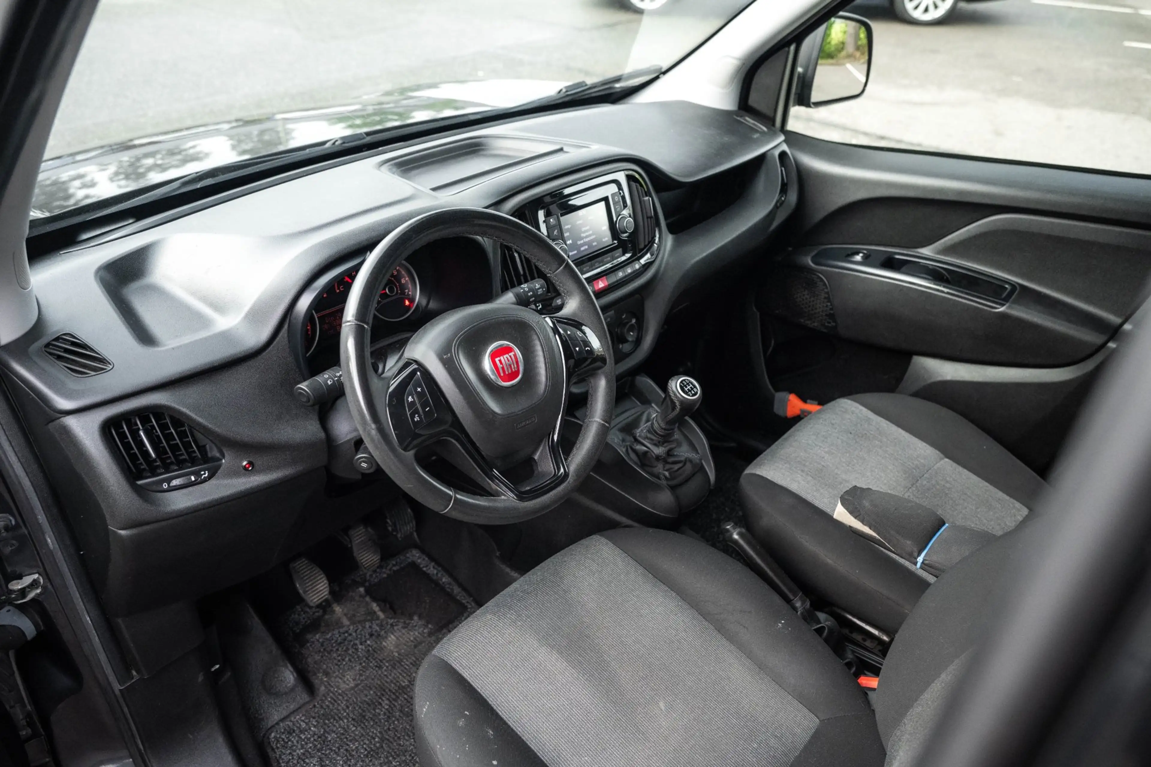 Fiat Doblo Cargo 1.3 MJ L2H1 Maxi SX I trekhaak I airco I usb — photo 2