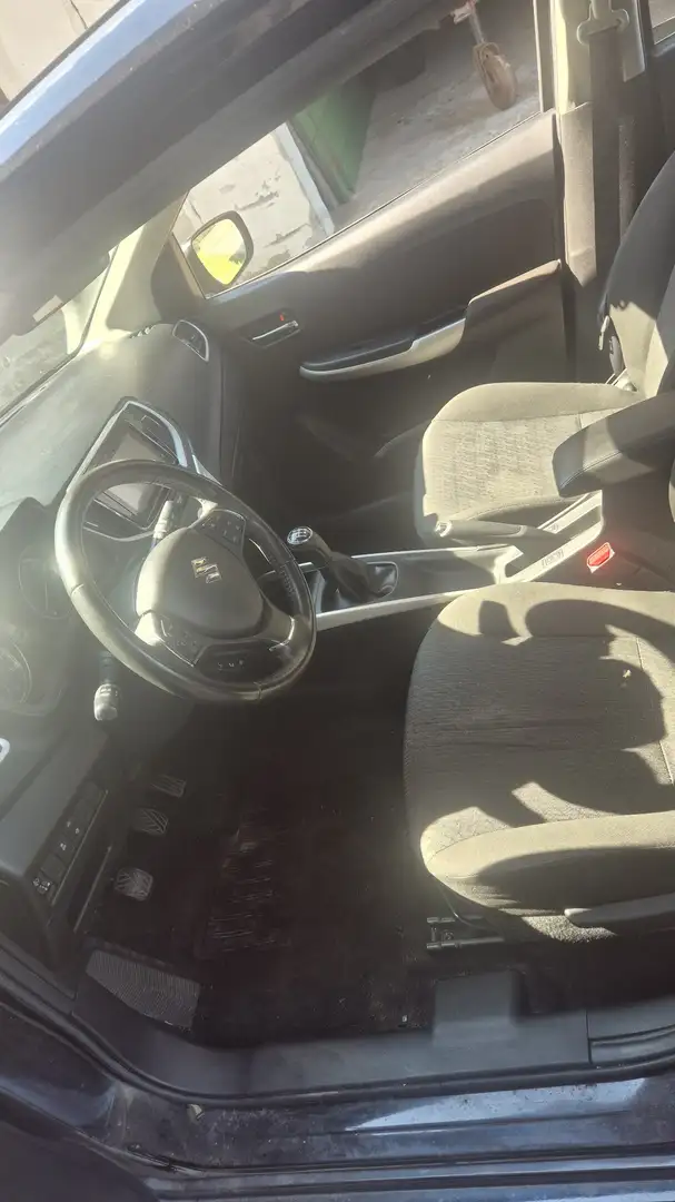 Suzuki Baleno Baleno 1.0 DITC Flash Flash Schwarz - 2