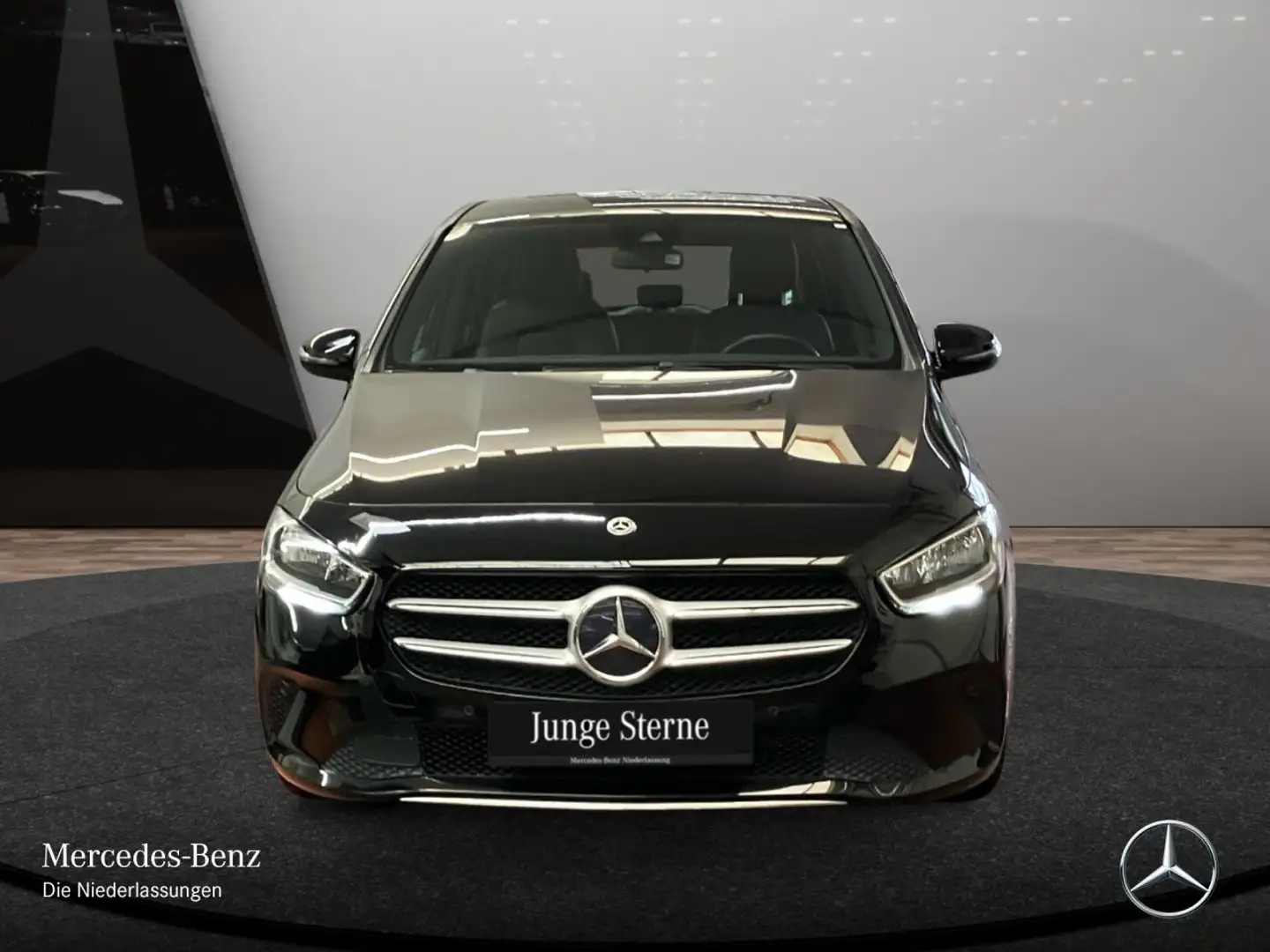 Mercedes-Benz B 180 d STYLE Schwarz - 2