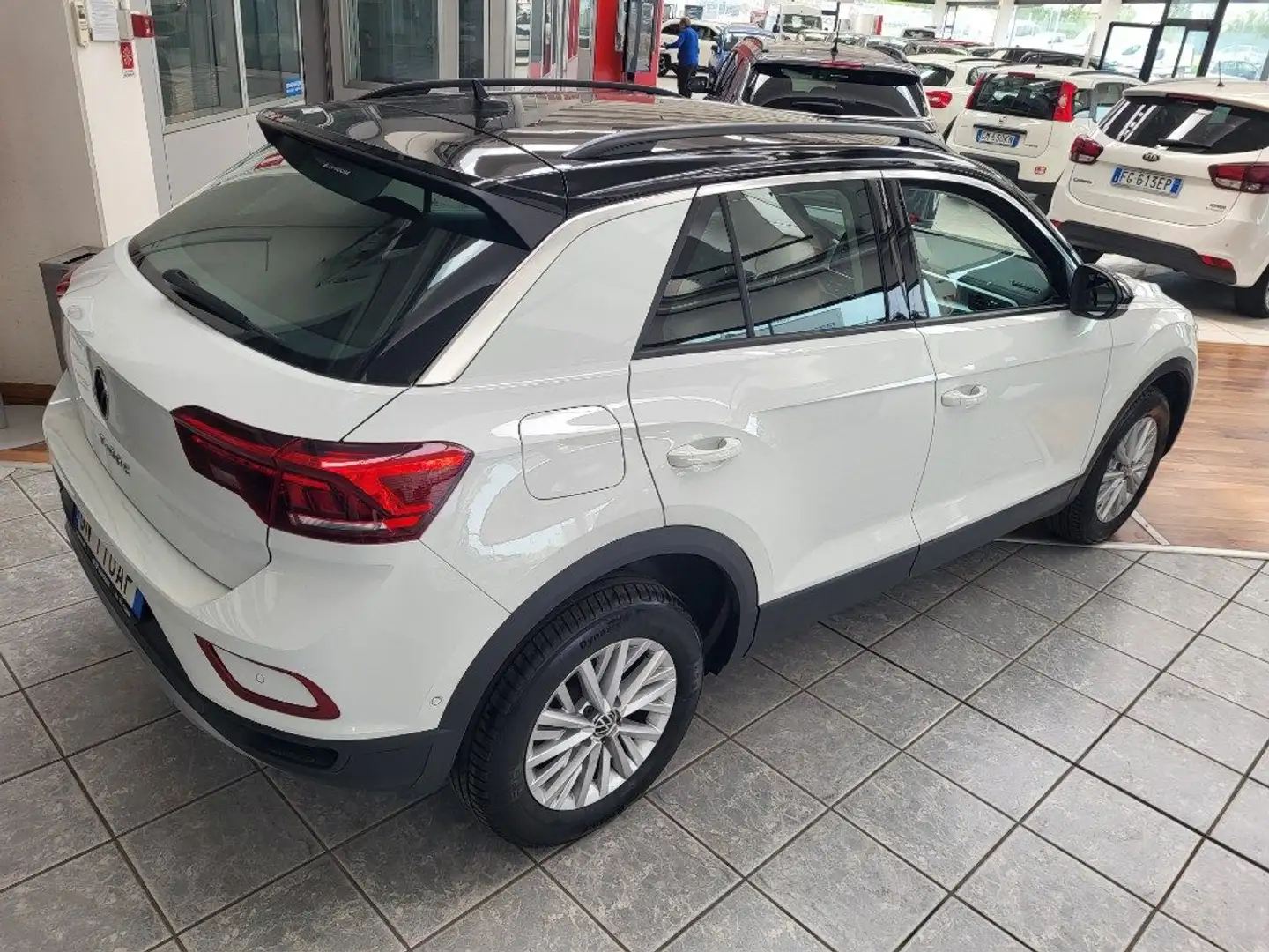 Volkswagen T-Roc 1.0 TSI LED- PAK PARKING-C.LEGA 16"-BICOL Grigio - 1