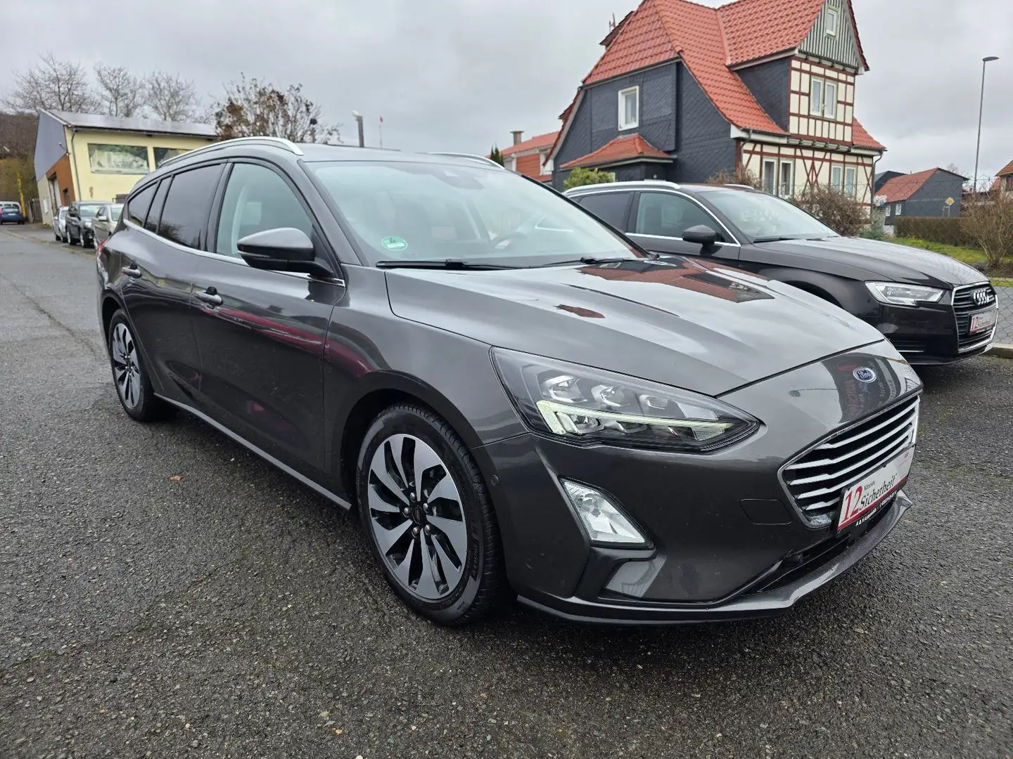 Ford Focus Turnier Cool & Connect  2,0 Ltr. R-kamera Grau - 1