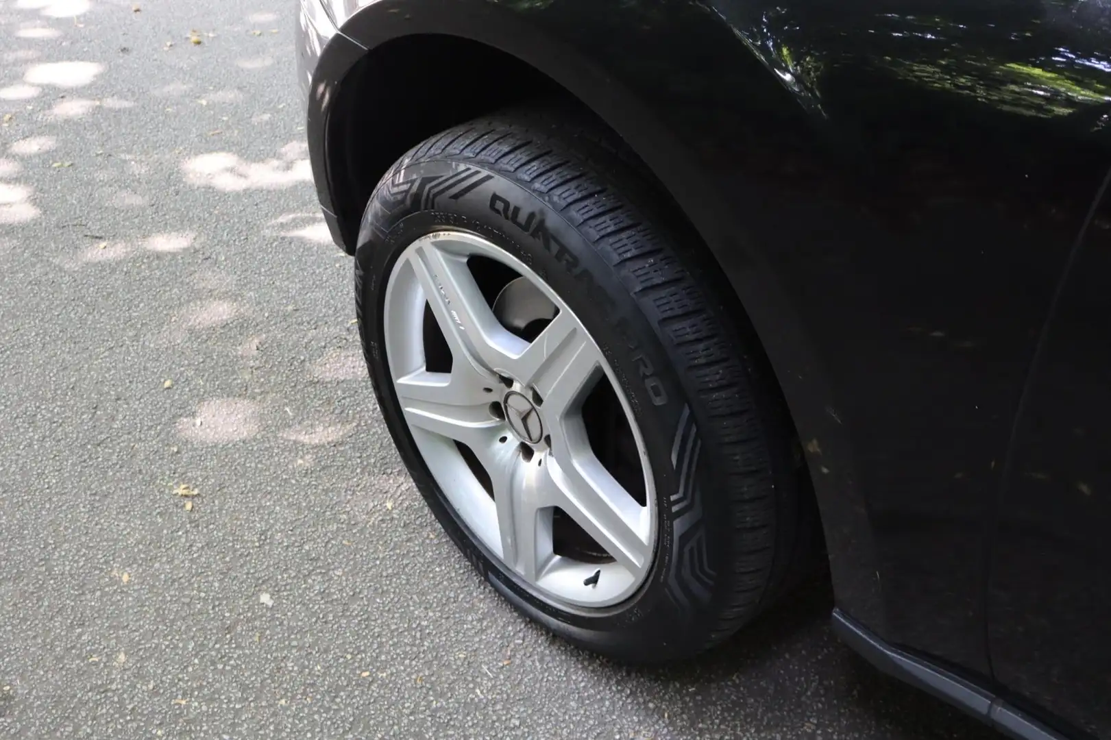 Mercedes-Benz ML 350 M-klasse 4Matic Opendak Leer Alcantara Cruise AMG Schwarz - 2