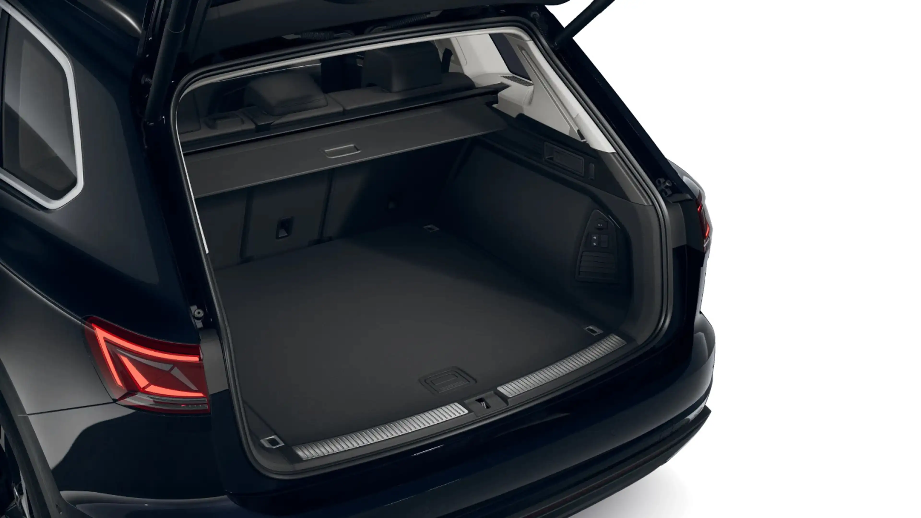 Volkswagen Touareg 3.0 TDI DSG 4M FINAL EDITION PANO AHK 36 — photo 8