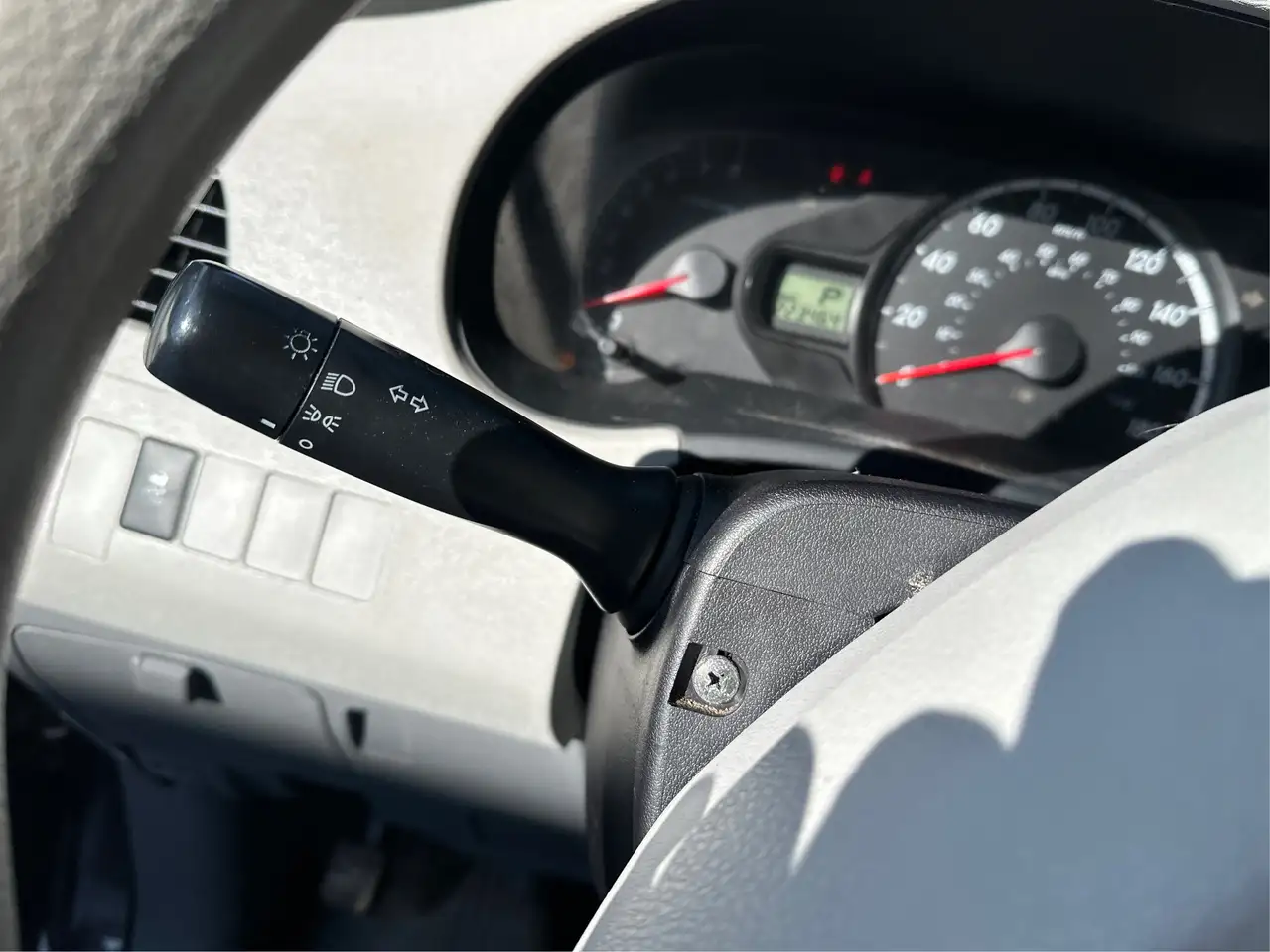 Toyota Sienna снимка Toyota Sienna