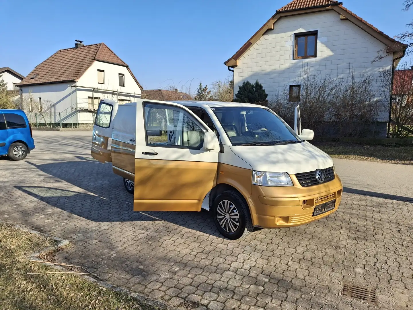 Volkswagen T5 Transporter Camper Білий - 1