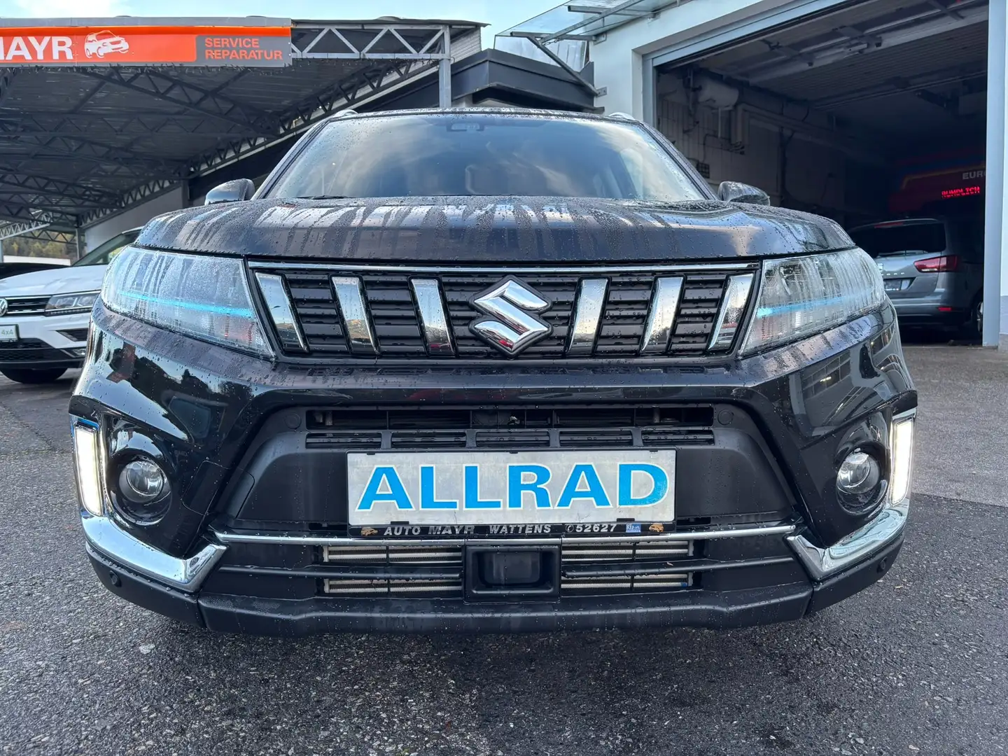 Suzuki Vitara 1,4 GL+ DITC Hybrid ALLGRIP Flash Aut. *AHV* Schwarz - 2