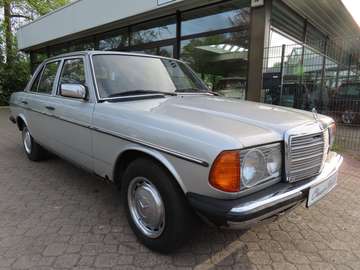 W123*nur 151 TKM*Automatik*ABS*Airbag*eSD*Tempomat