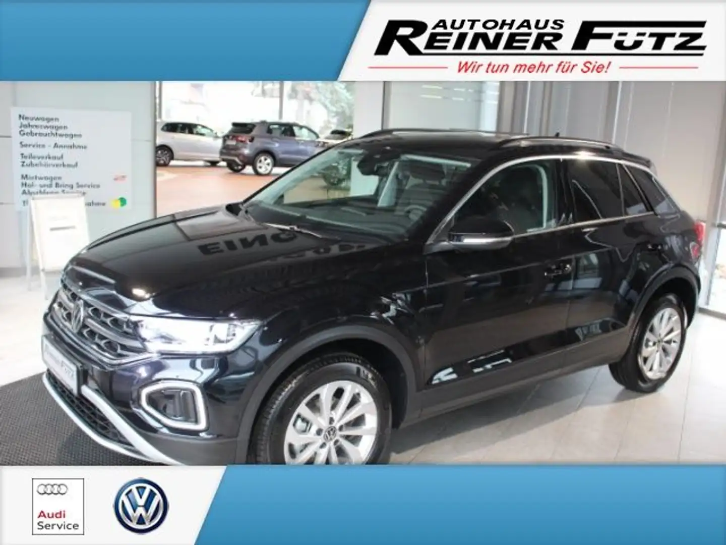 Volkswagen T-Roc 1.5 TSI Life DSG AHK LED-Plus LM 17 Navi Zwart - 1