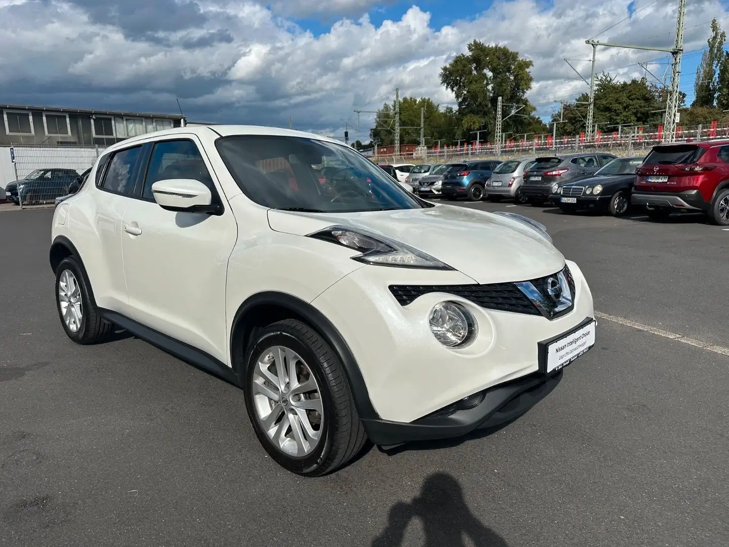 Nissan Juke N-Connecta Weiß - 1