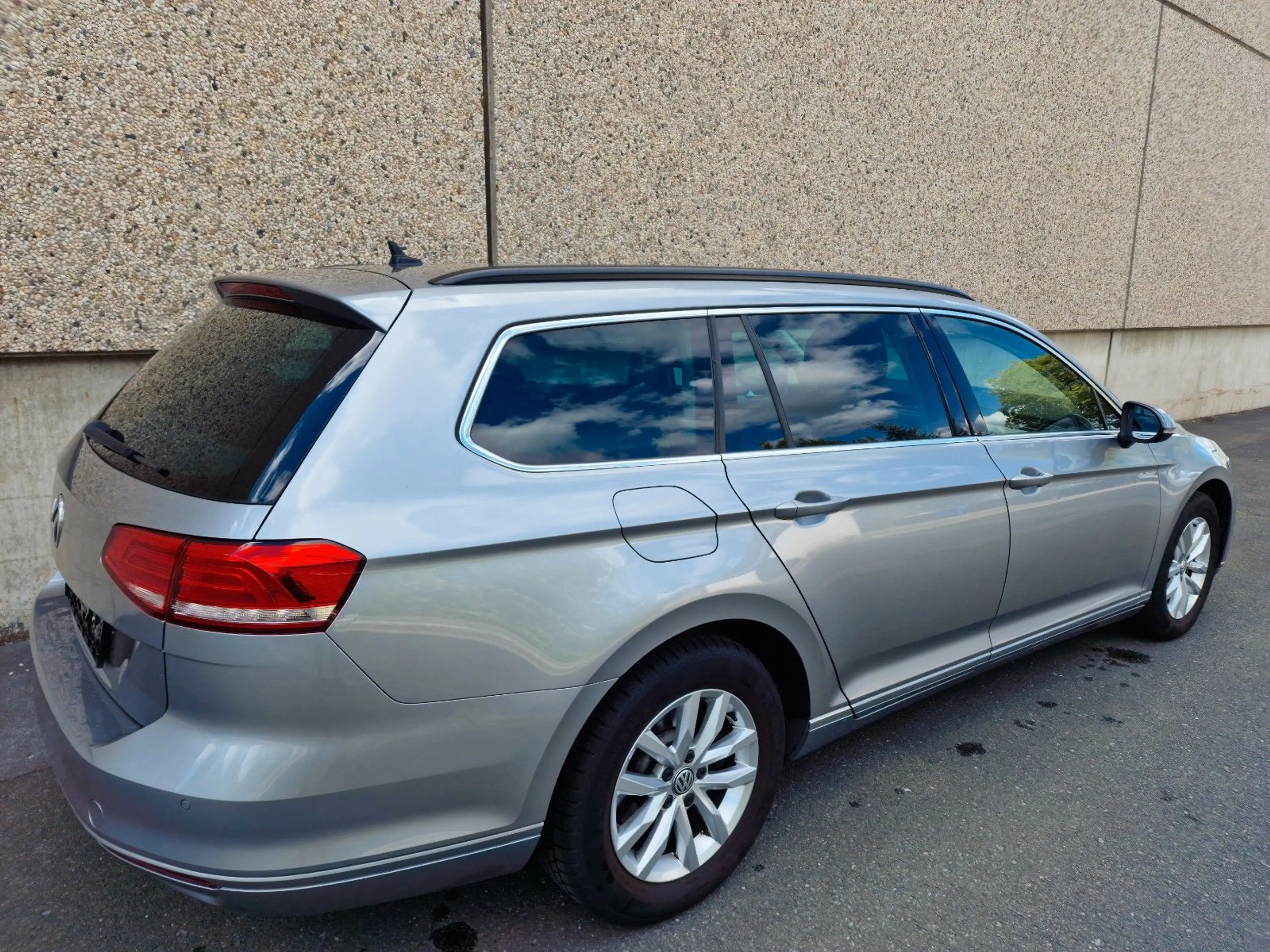 Volkswagen Passat Variant TDI Comfortline/ 1HD/KAM/NAVI/AHK — photo 8