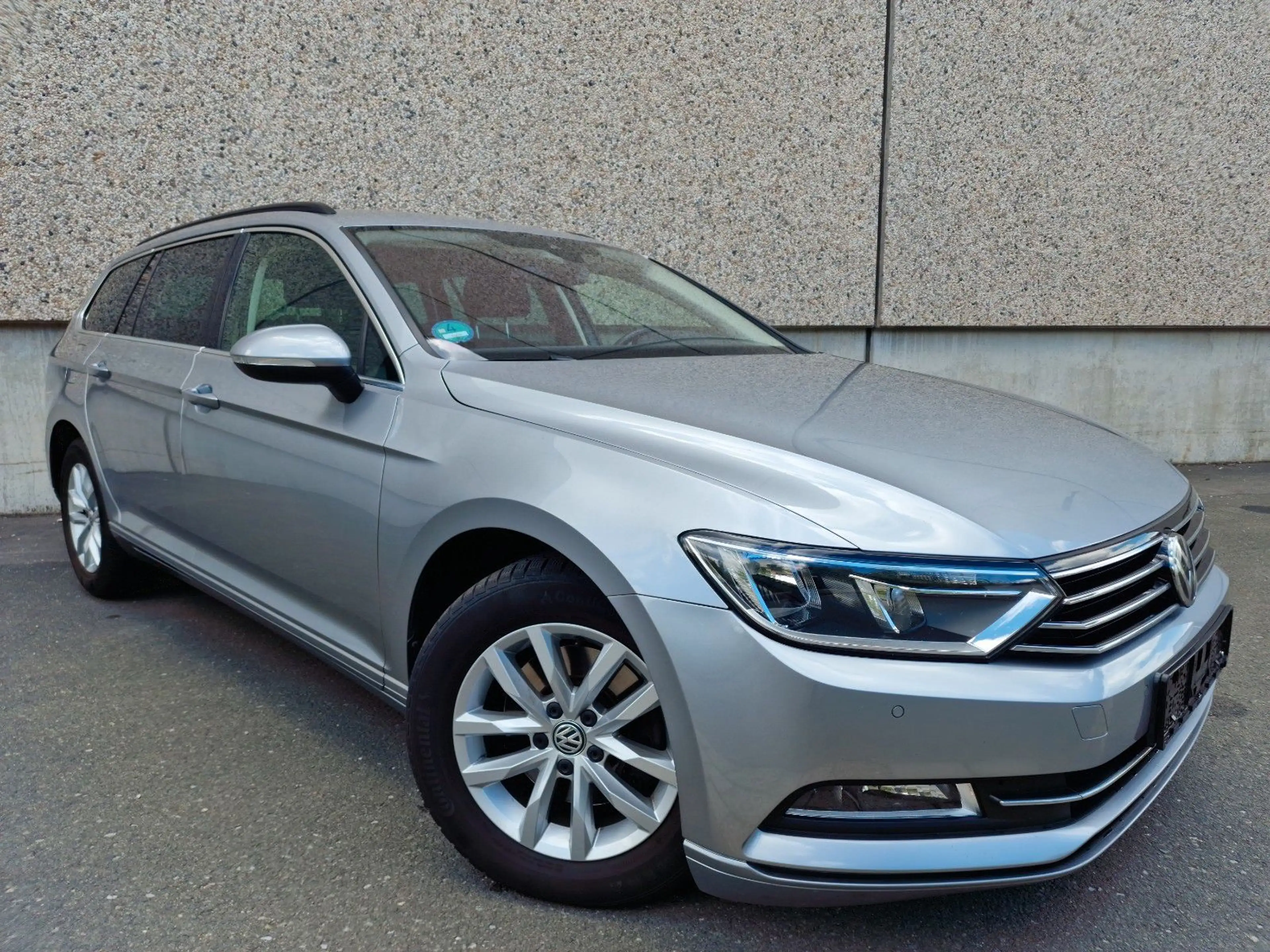 Volkswagen Passat Variant TDI Comfortline/ 1HD/KAM/NAVI/AHK — photo 2