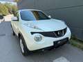 Nissan Juke 1.6 Aut*ALLRAD*NAVI*KLIMA*TEMPOMAT*RFK*KREDIT* Weiß - thumbnail 2