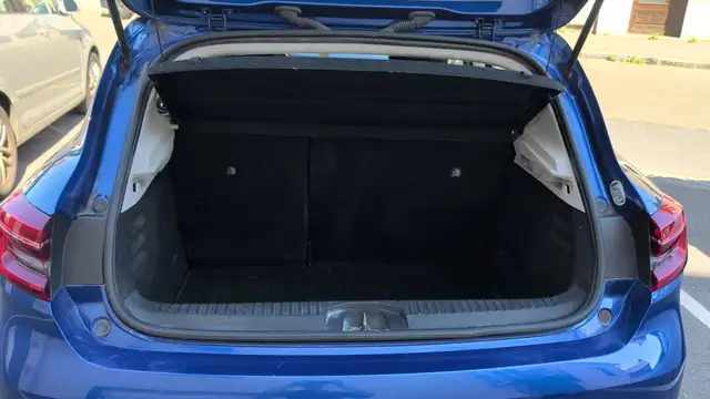 Renault Clio view 14