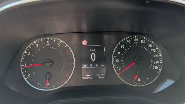 Renault Clio view 12