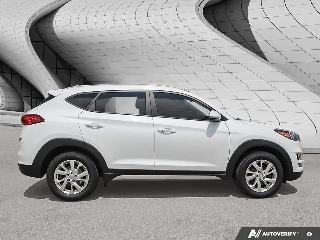 Hyundai TUCSON снимка Hyundai TUCSON