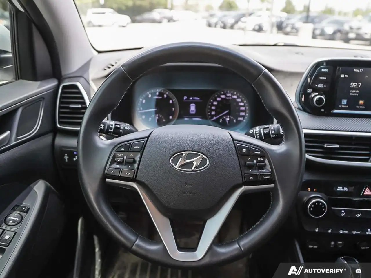 Hyundai TUCSON снимка Hyundai TUCSON