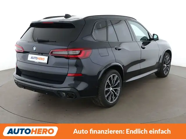 BMW X5 view 6