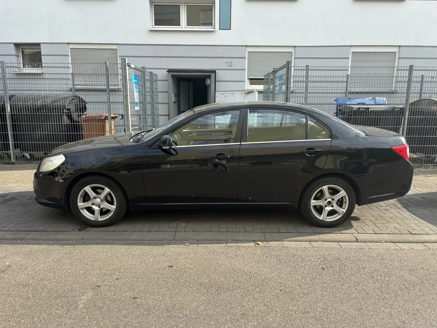 Chevrolet Epica 2.0 LS Schwarz - 1