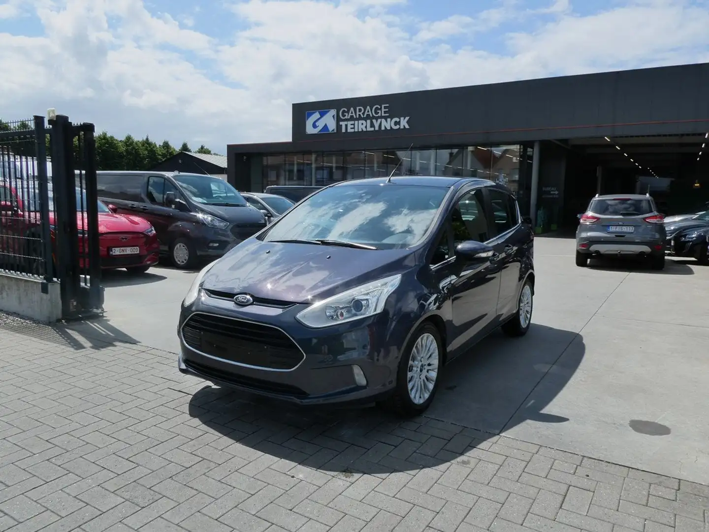 Ford B-Max 1.5 TDCi 75pk Titanium Luxe '13 104000km (41440) Gris - 1