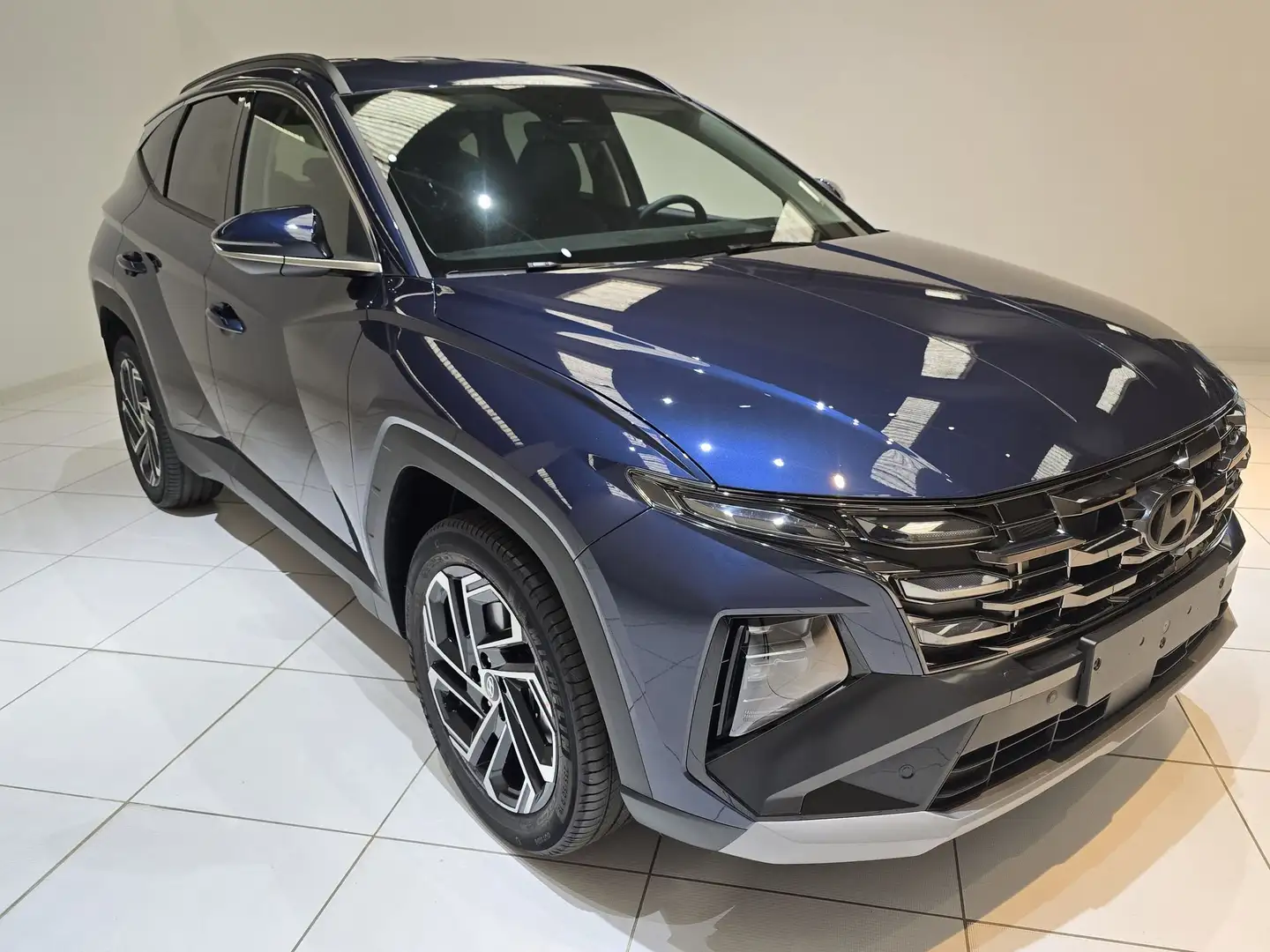 Hyundai TUCSON Tucson 1.6 HEV aut.Exellence 2WD Bleu - 2