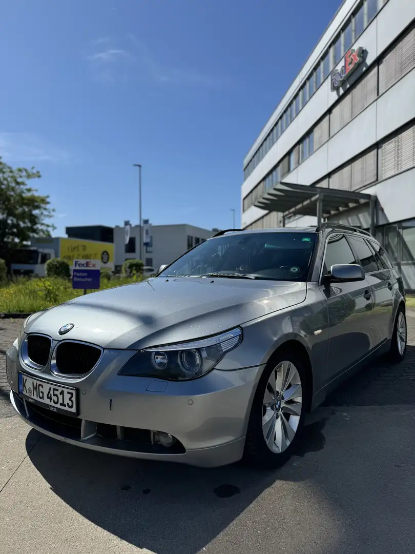 BMW 525 525d Touring Aut. - 1