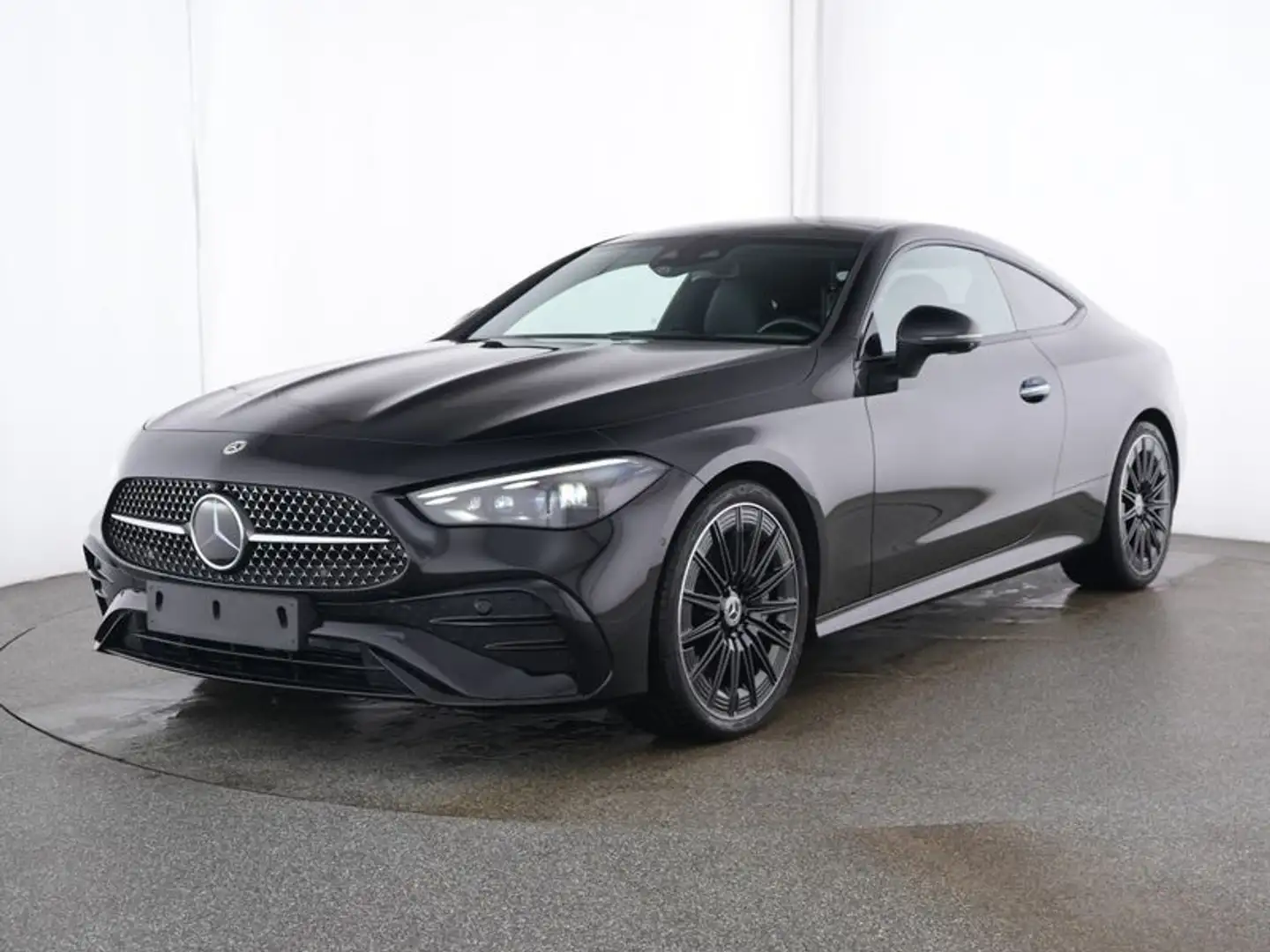 Mercedes-Benz CLE 450 AMG Premium 4M Night Pano Burm Distr 20" Schwarz - 1