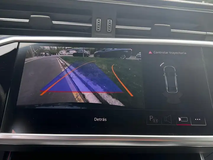 Audi A6 2022, foto 37