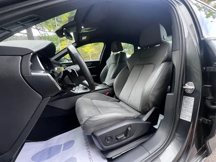 Audi A6 2022, foto 11