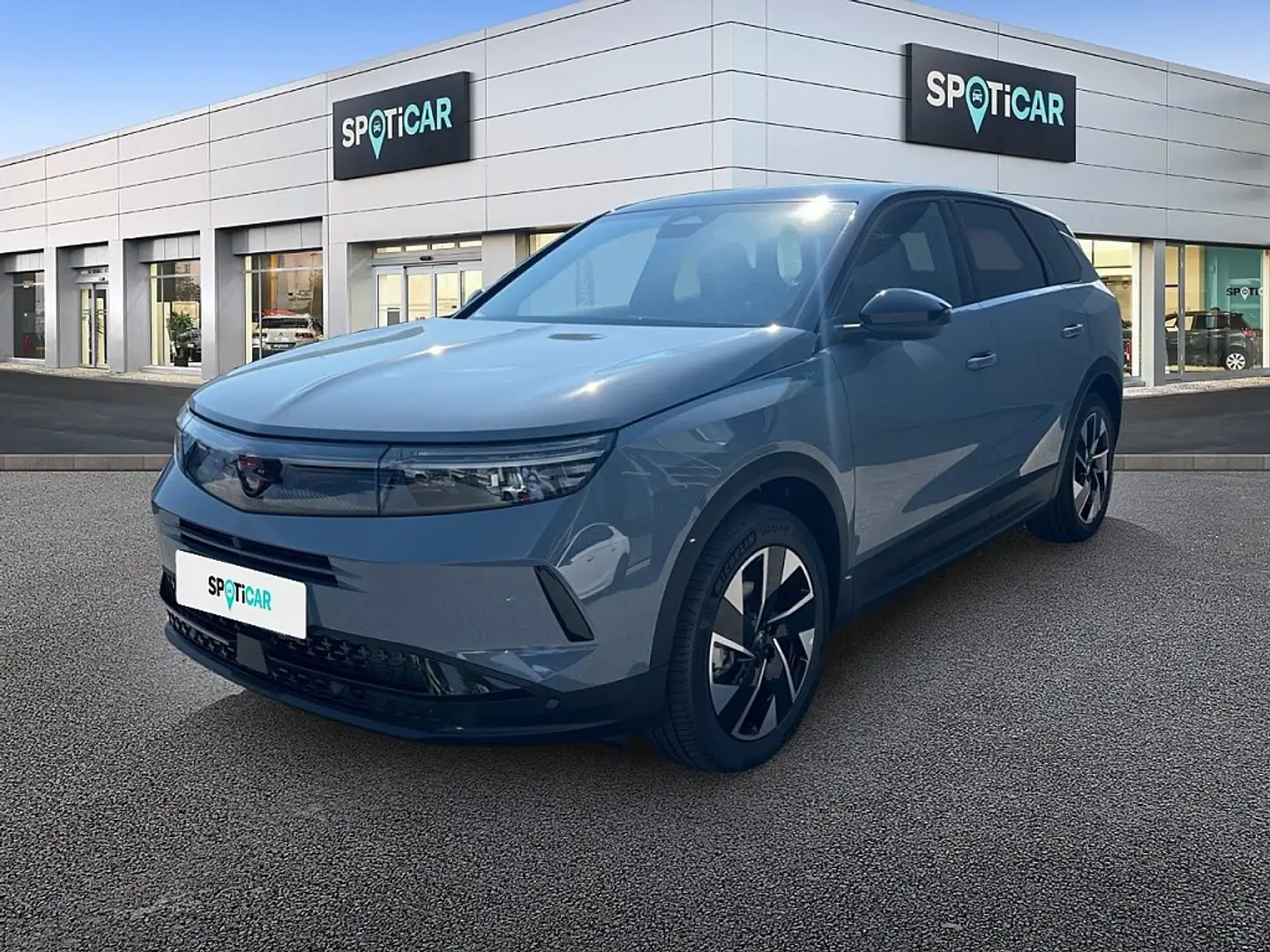 Opel Grandland 1.2 MHEV GS Aut. Grau - 1